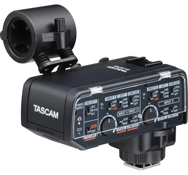 Adaptor audio XLR Tascam – CA-XLR2D-AN, 3,5 mm, Cold Shoe, negru