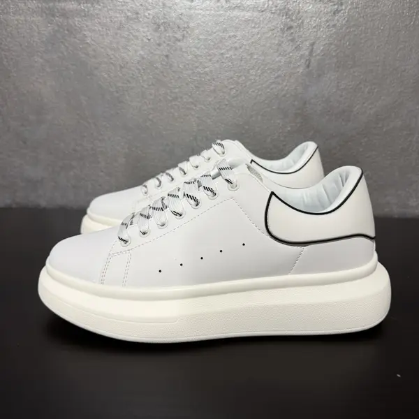 ADIDASI ALEXANDER FULL-WHITE MINIMAL PREMIUM – CLEAN STREET STYLE (MĂRIME: 42)