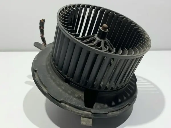 Aeroterma 1K1819015 Volkswagen Golf 5 (2004-2009)