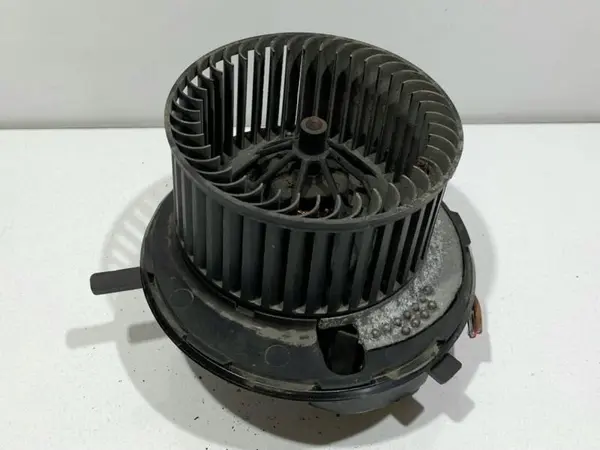 Aeroterma 1K1820015C Volkswagen Golf 5 (2004-2009)