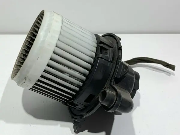 Aeroterma 272107379R Dacia Sandero Stepway 2 (2012-2017)