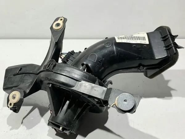 Aeroterma / ventilator bord 9683444380 Peugeot 5008 (2009-2013)