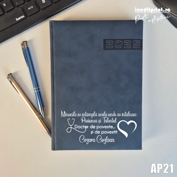 Agenda personalizata 2025 Doctor de poveste AP21 ALBASTRU TEANO, DELUXE PREMIUM