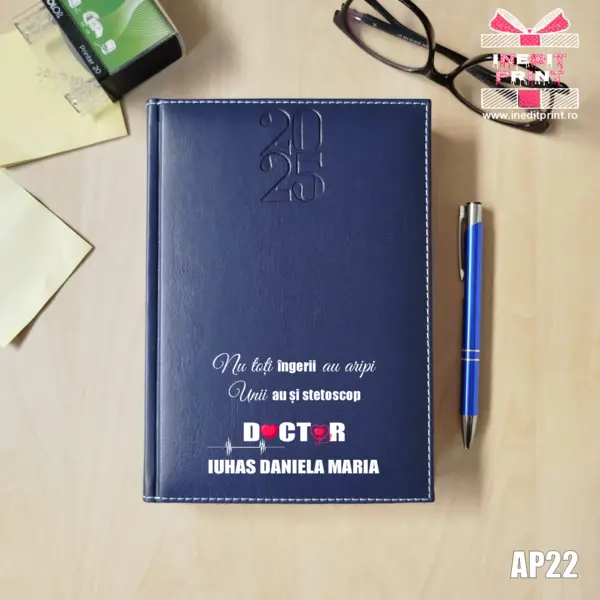 Agenda personalizata 2025 Ingeri cu stetoscop AP22 ALBASTRU, DELUXE H