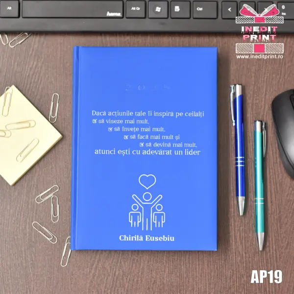 Agenda personalizata 2025 Lider adevarat AP19 ALBASTRU DESCHIS, STANDARD H1