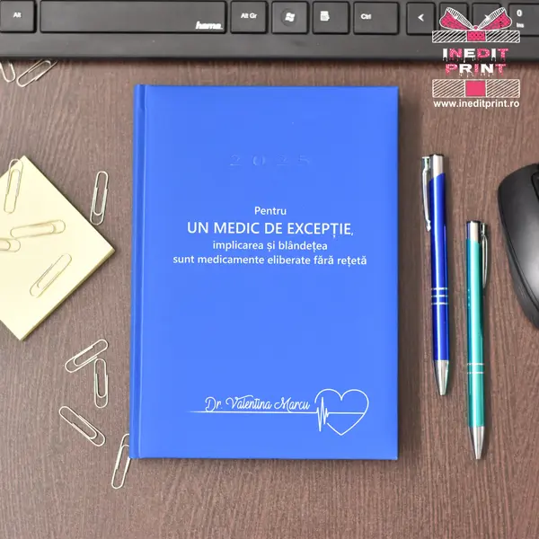 Agenda personalizata 2025 Medic de exceptie AP7 ALBASTRU DESCHIS, STANDARD H1