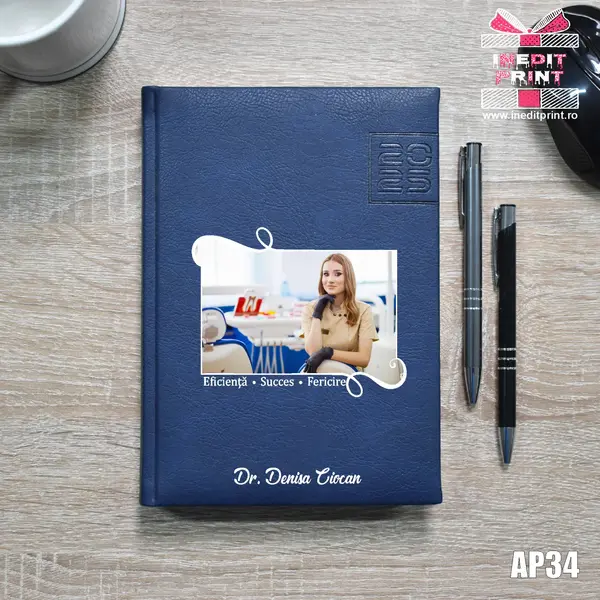 Agenda personalizata 2025 Poza + Text + Motto AP34 ALBASTRU CHIAVENNA, DELUXE PREMIUM