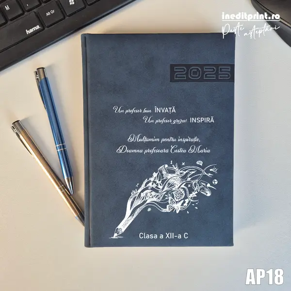 Agenda personalizata 2025 Profesor grozav AP18 ALBASTRU TEANO, DELUXE PREMIUM