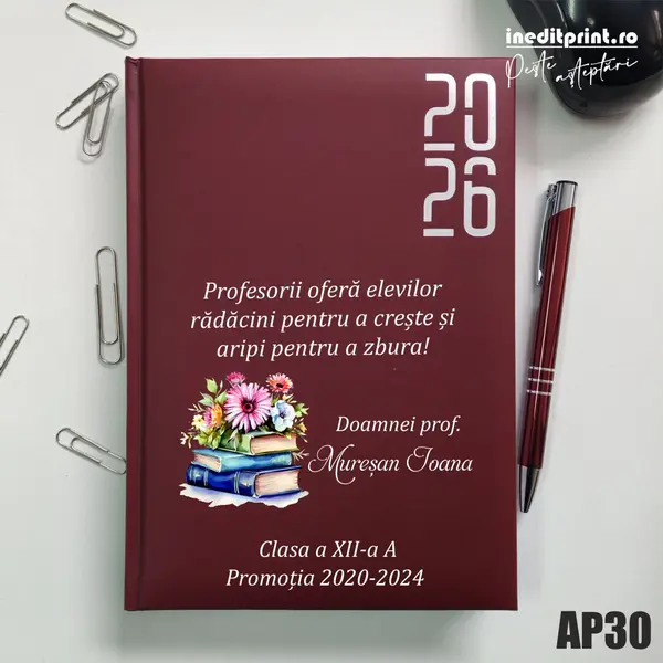 Agenda personalizata 2026 Doamna Profesoara AP30 DATATA RT, Bordo