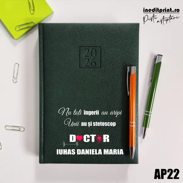 Agenda personalizata 2026 Ingeri cu stetoscop AP22 DELUXE H, Edolo Verde