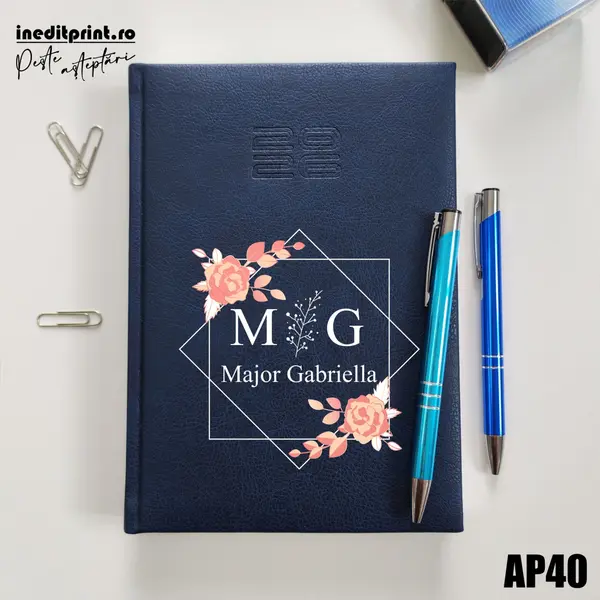 Agenda personalizata 2026 Initiala + Nume AP40 DELUXE PREMIUM, Chiavenna Albastru