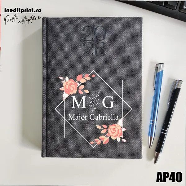 Agenda personalizata 2026 Initiala + Nume AP40 DELUXE PREMIUM, Bard Gri