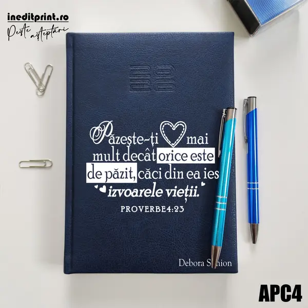 Agenda personalizata 2026 Proverbe 4:23 APC4 DELUXE PREMIUM, Chiavenna Albastru