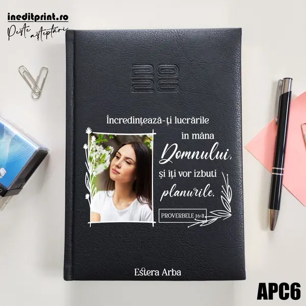 Agenda personalizata 2026 Proverbele 16:3 APC6 DELUXE PREMIUM, Chiavenna Negru