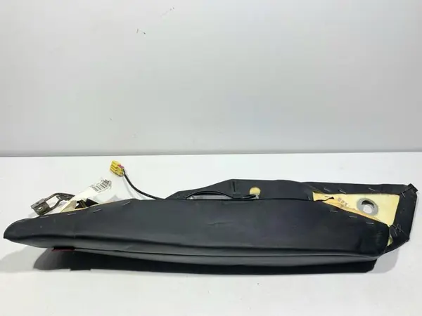 Airbag bancheta dreapta spate 8E0880442A Seat Exeo (2008-2013)