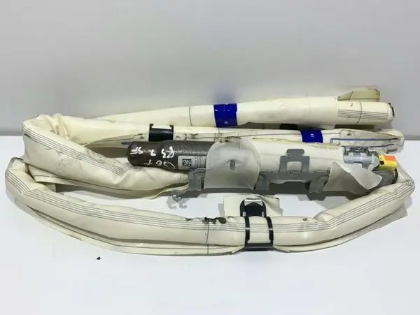 Airbag cortina stanga 5M0880741H Volkswagen Golf 5 Plus (2004-2008)