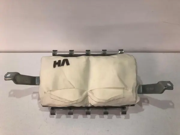 Airbag pasager Toyota Avensis facelift (2012-2015) [T27]