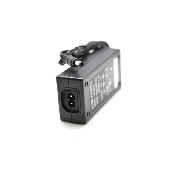 Alimentator Transformator Stabilizat 220V, 12V, 8A Engros