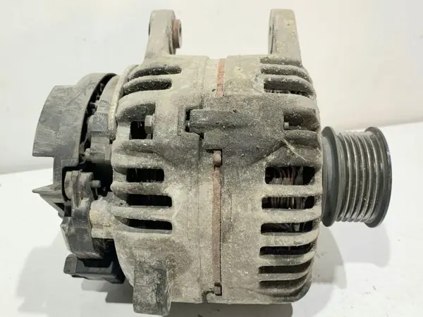 Alternator 120a 8200660025 Renault Megane 3 (2008-2012) 1.6 benzina; 1.4 benzina K4M (858)