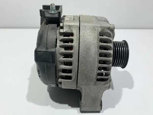 Alternator 150a 7640131 BMW Seria 1 (2010-2015) [F20] 2.0d B47D20A