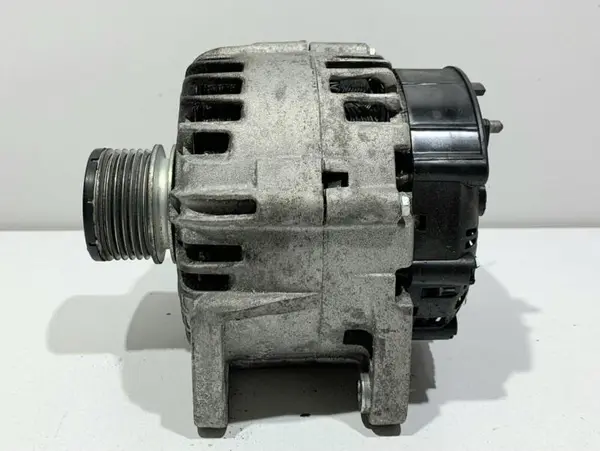 Alternator Renault Megane 3 (2008-2012) 1.5 dci K9K 830