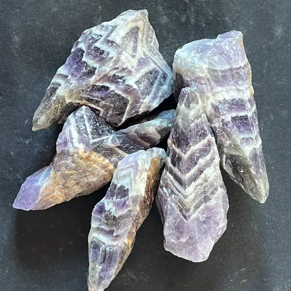 Ametist chevron piatra bruta/ varf