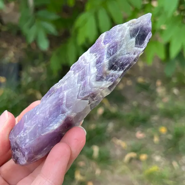 Ametist chevron piatra bruta/ varf m2