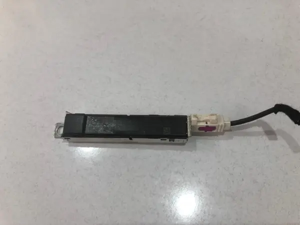 Amplificator antena 8u0035225a Audi Q3 (2011-2017) [8U]