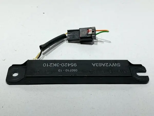 Amplificator antena 95420-3K210 Hyundai ix35 (2010-2013)