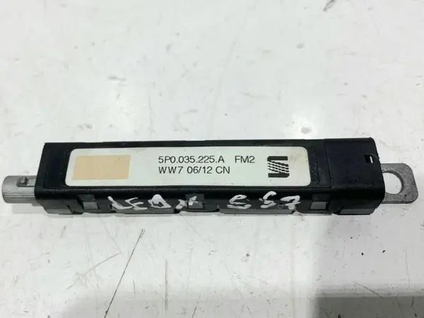 Amplificator audio 5P0035225A Seat Altea facelift (2009-2015) [5p]