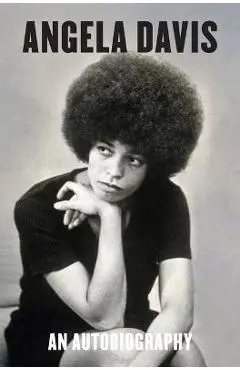 Angela Davis: An Autobiography - Angela Y. Davis
