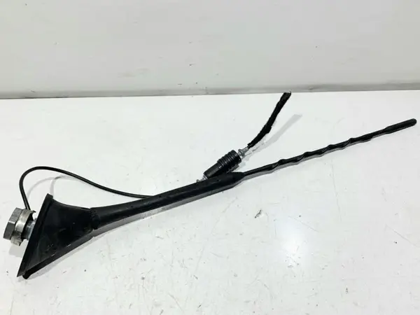 Antena radio 1P0035501A Seat Leon 2 facelift (2009-2012)