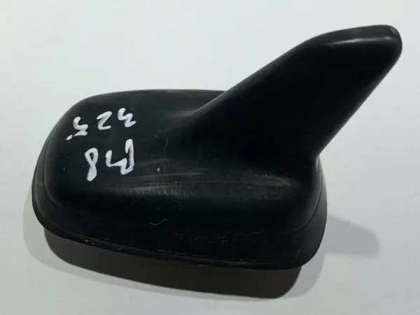 Antena radio 5Q0035507P Volkswagen Passat B8 (2014-2019)