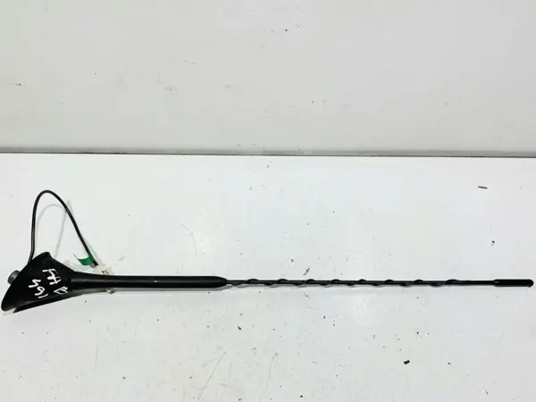 Antena radio 6Q0035575A Volkswagen Golf 5 Plus (2004-2008)