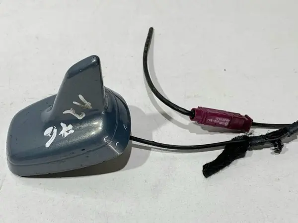 Antena radio 8T8035503C Audi A5 (2007-2011) [8T3]