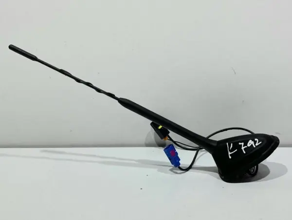 Antena radio AM5T-18828-DB Ford Focus 3 (2011-2015)
