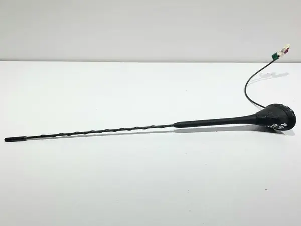 Antena radio Skoda Fabia 2 facelift (2010-2014)