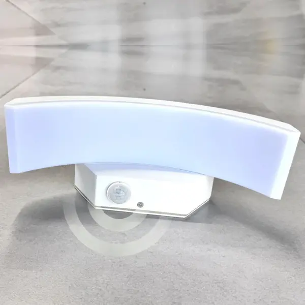 Aplica LED de exterior concava cu senzor Alba, 24W=160W, 3000K, lumina calda, 2160Lm, IP65 - Default Title