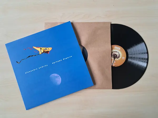 Aproape Departe - Vinyl | Alexandru Andries