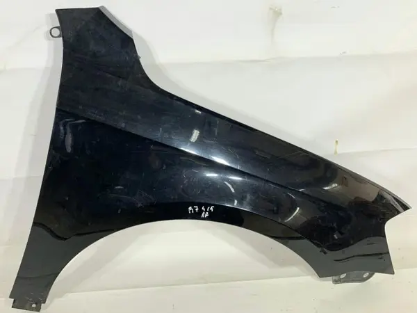 Aripa fata dreapta (cu defect) culoare negru - lc9x Volkswagen Passat B7 (2010-2014)