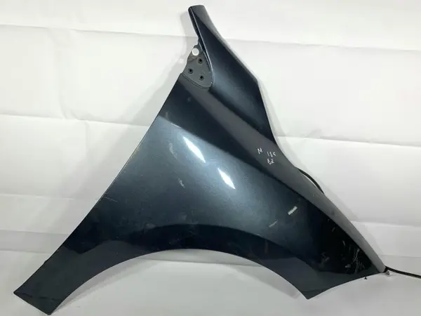 Aripa fata dreapta culoare grey titanium Renault Megane 3 facelift (2012-2016)