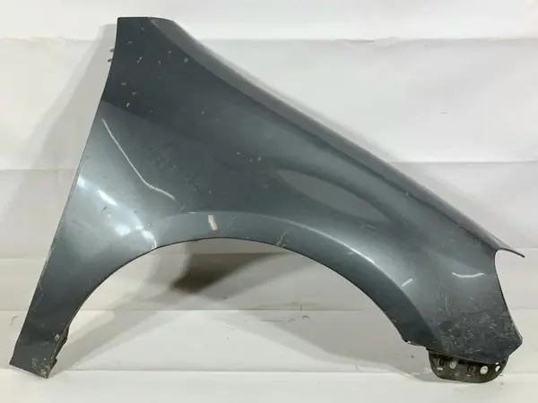 Aripa fata dreapta culoare gri- la7t Volkswagen Golf 6 (2008-2013)