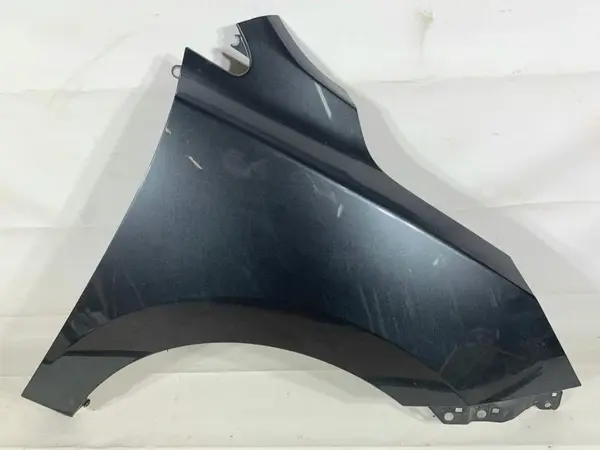 Aripa fata dreapta culoare midnight black 663212S000t Hyundai ix35 (2010-2013)