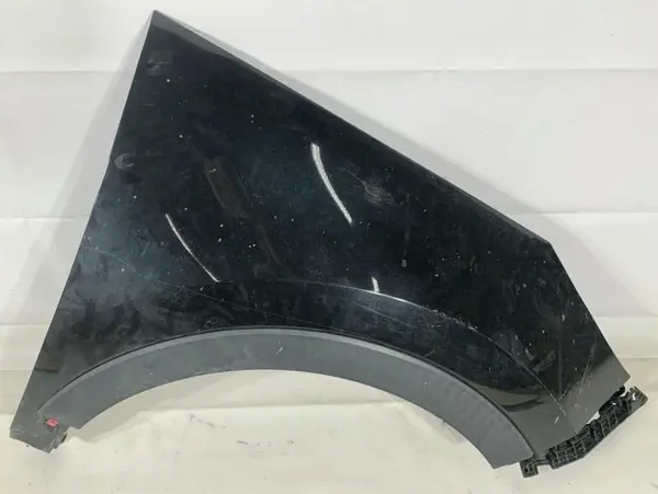 Aripa fata dreapta culoare negru - black pearl Kia Sportage (2010-2015)
