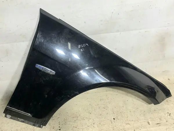 Aripa fata dreapta culoare negru obsidian - 197 Mercedes C-class facelift (2011-2015) [w204]