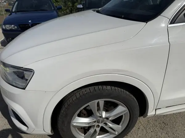 Aripa fata stanga culoare alb - lb9a Audi Q3 (2011-2017) [8U]
