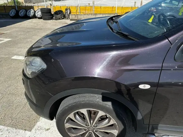 Aripa fata stanga culoare negru - gab Nissan Qashqai facelift (2010-2013) [J10]