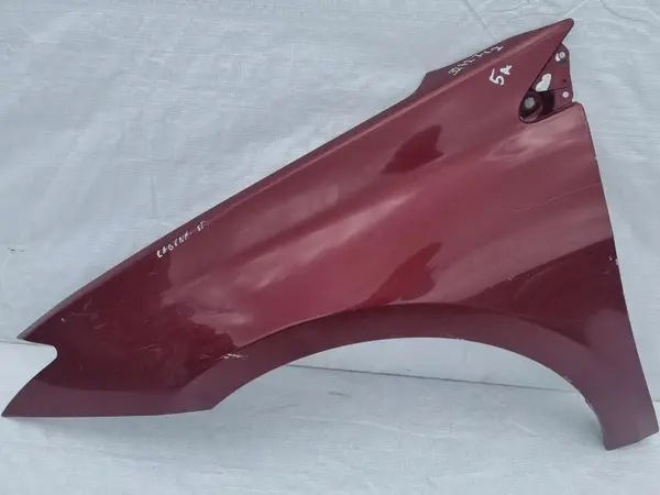Aripa fata stanga culoare rosie Renault Laguna 3 (2007-2010)