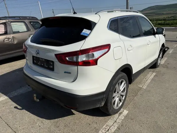 Aripa spate dreapta culoare alba - 326 Nissan Qashqai 2 (2013-2016) [J11]