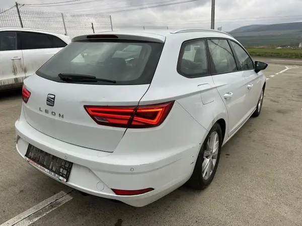 Aripa spate dreapta culoare alba - ls9r Seat Leon 3 (2012-2016)